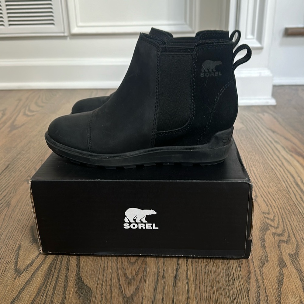 Sorrell EVIE 2 II Chelsea BLACK, Sea Salt size 7 Women’s Boots Booties